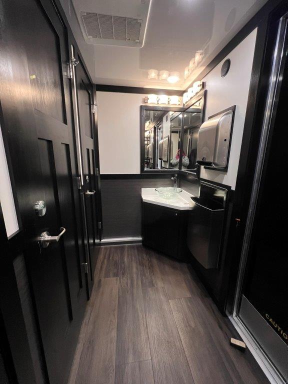 38 L-Class ADA LR (18)